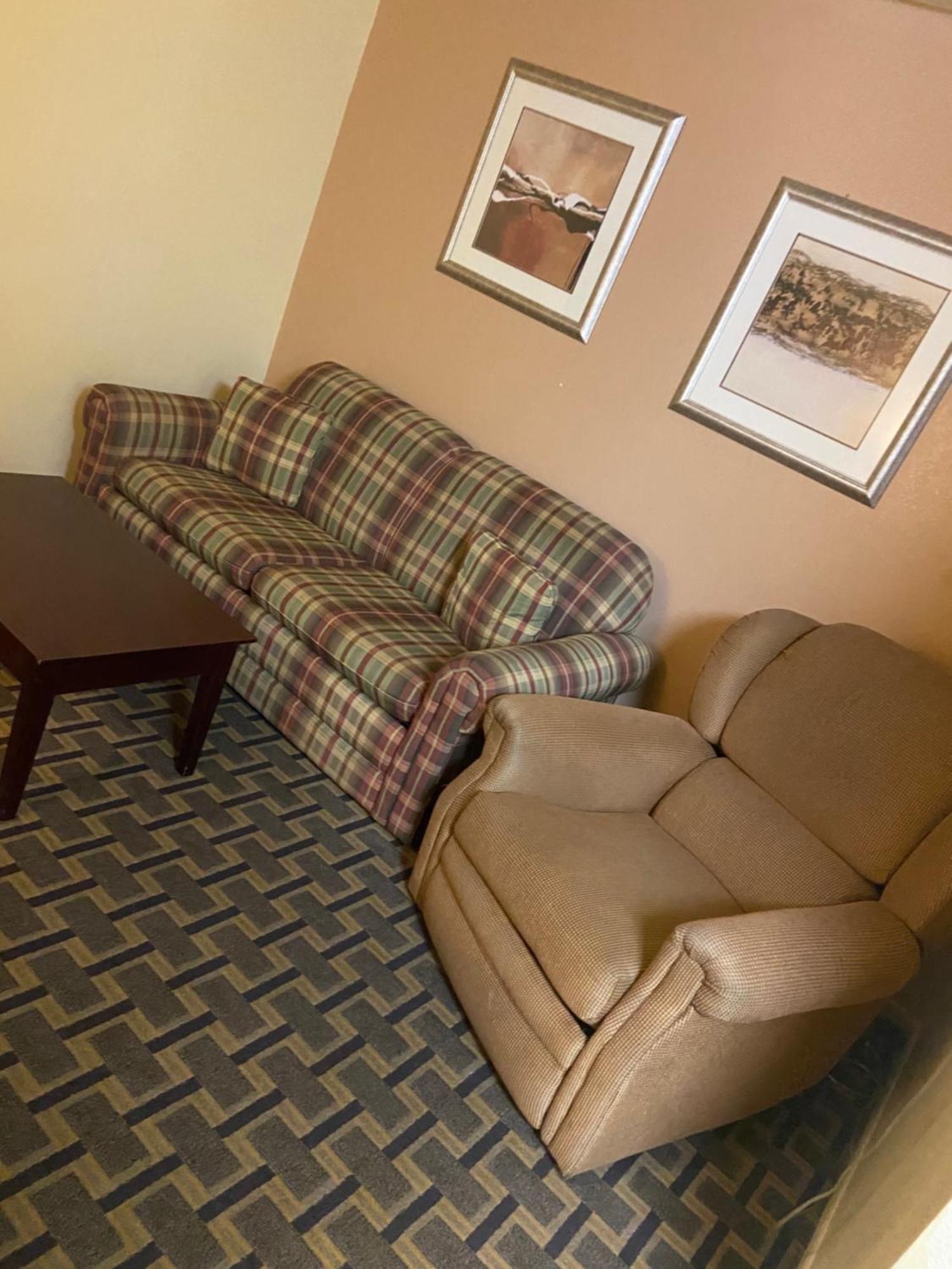 Super 8 By Wyndham Lebanon Hotel Екстериор снимка